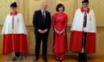 Vietnamese Ambassador presents credentials to Swiss President