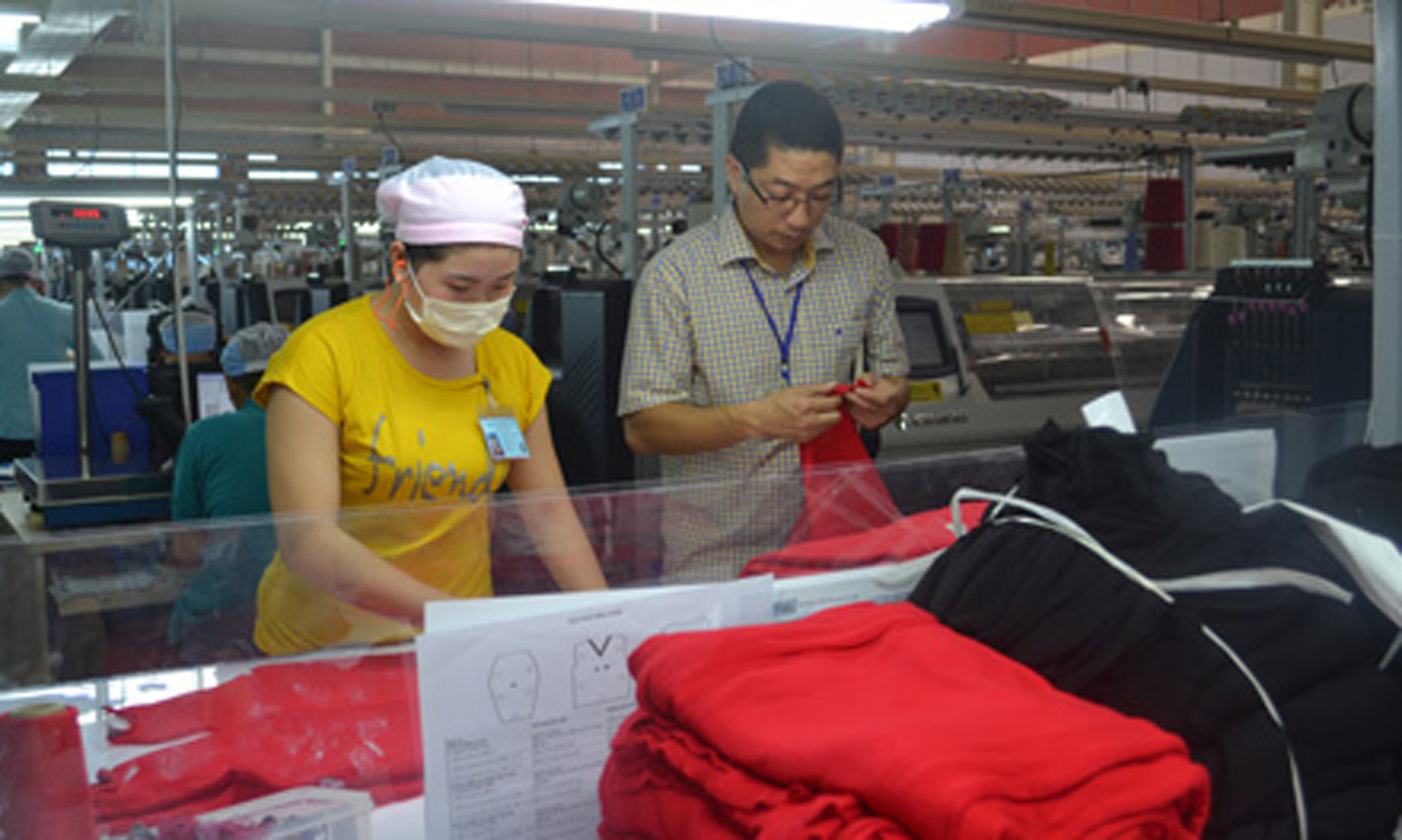 Garment export is one of the key good of Tien Giang province. Photo: THAI THIEN