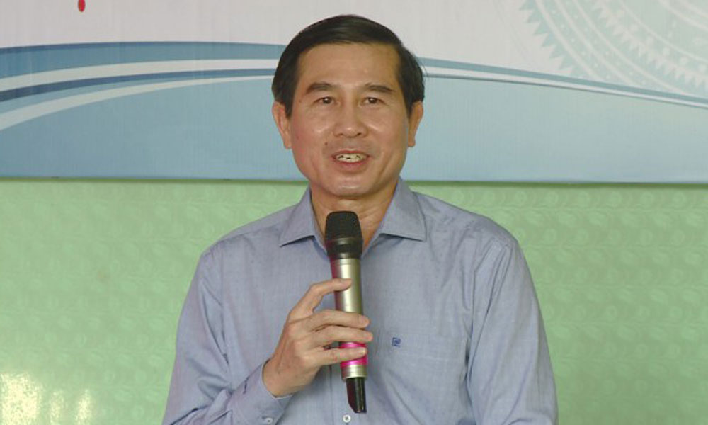 Chủ tịch UBND tỉnh Lê Văn Hưởng phát biểu tại buổi gặp gỡ. Ảnh: Trần Liêm