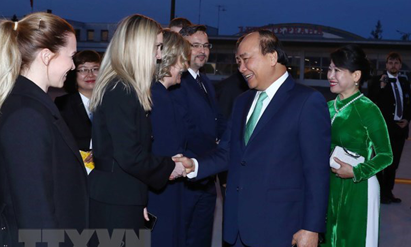  Farewell ceremony for PM Nguyen Xuan Phuc at Vaclav Havel international airport, Prague (Source: VNA)