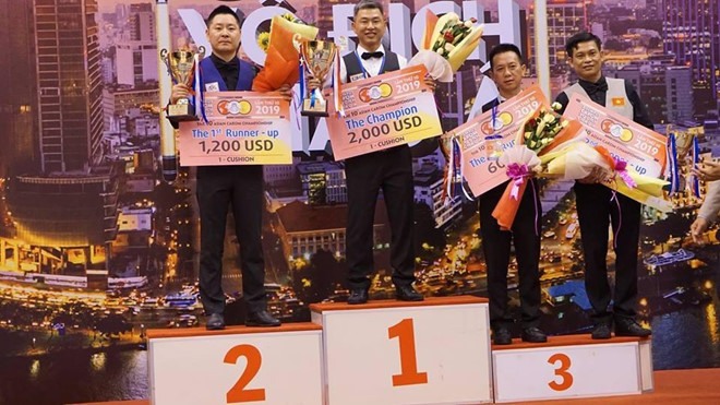Việt Nam có 3 đại diện trên bục nhận giải.