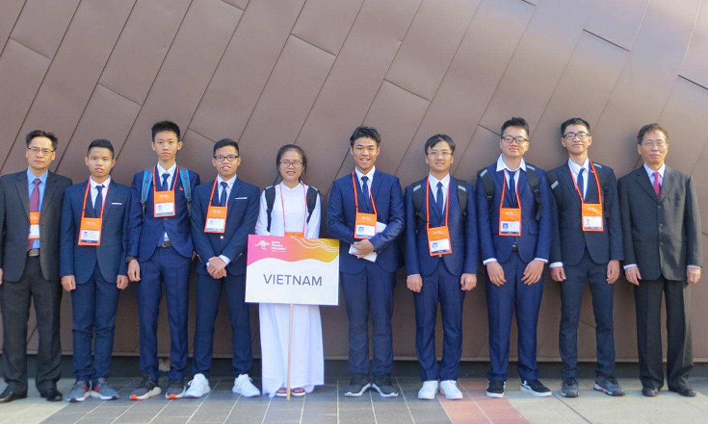  Đoàn Việt Nam tham dự Olympic Vật lý châu Á. Ảnh: Cục Quản lý chất lượng