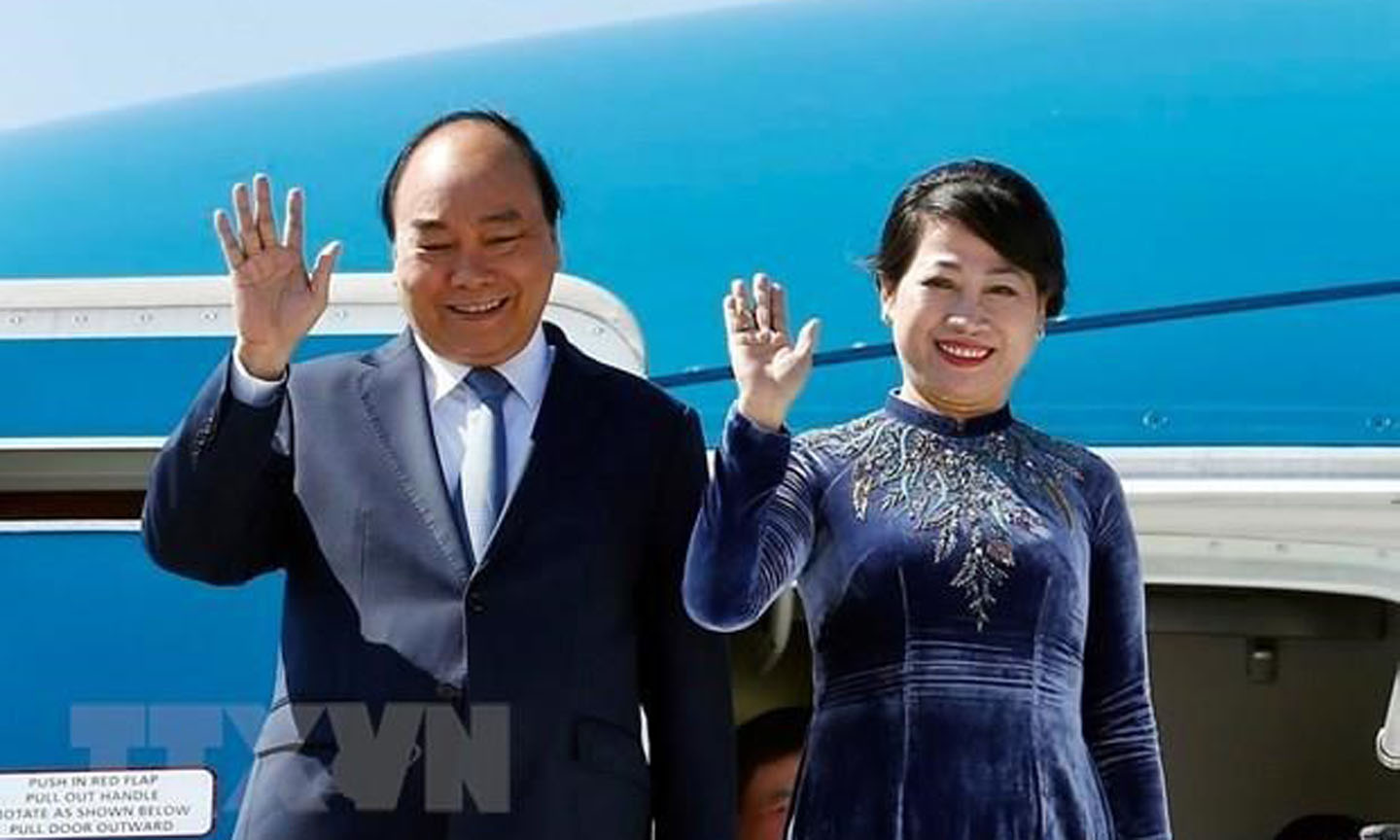  PM Nguyen Xuan Phuc and his spouse (Photo: VNA)