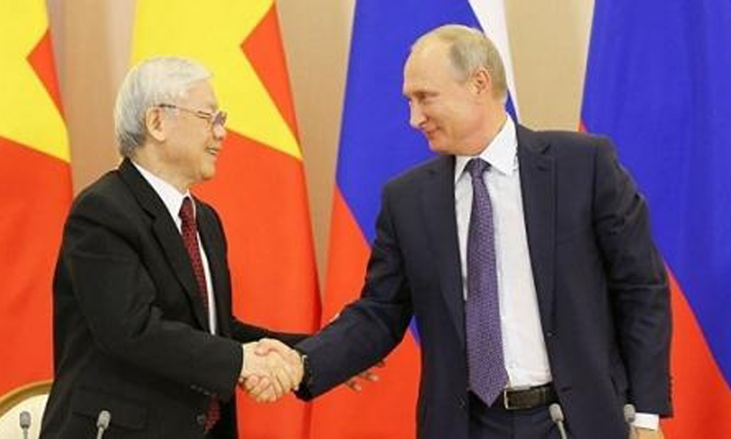 Party General Secretary and President Nguyen Phu Trong and President of the Russia Federation Vladimir Putin.