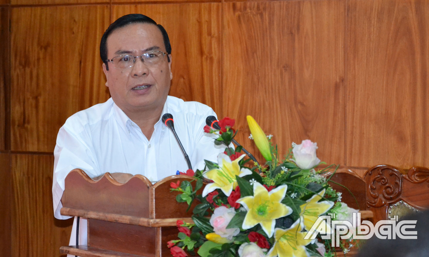 Phó Chủ tịch UBND tỉnh Phạm Anh Tuấn phát biểu tại Lễ ký kết.