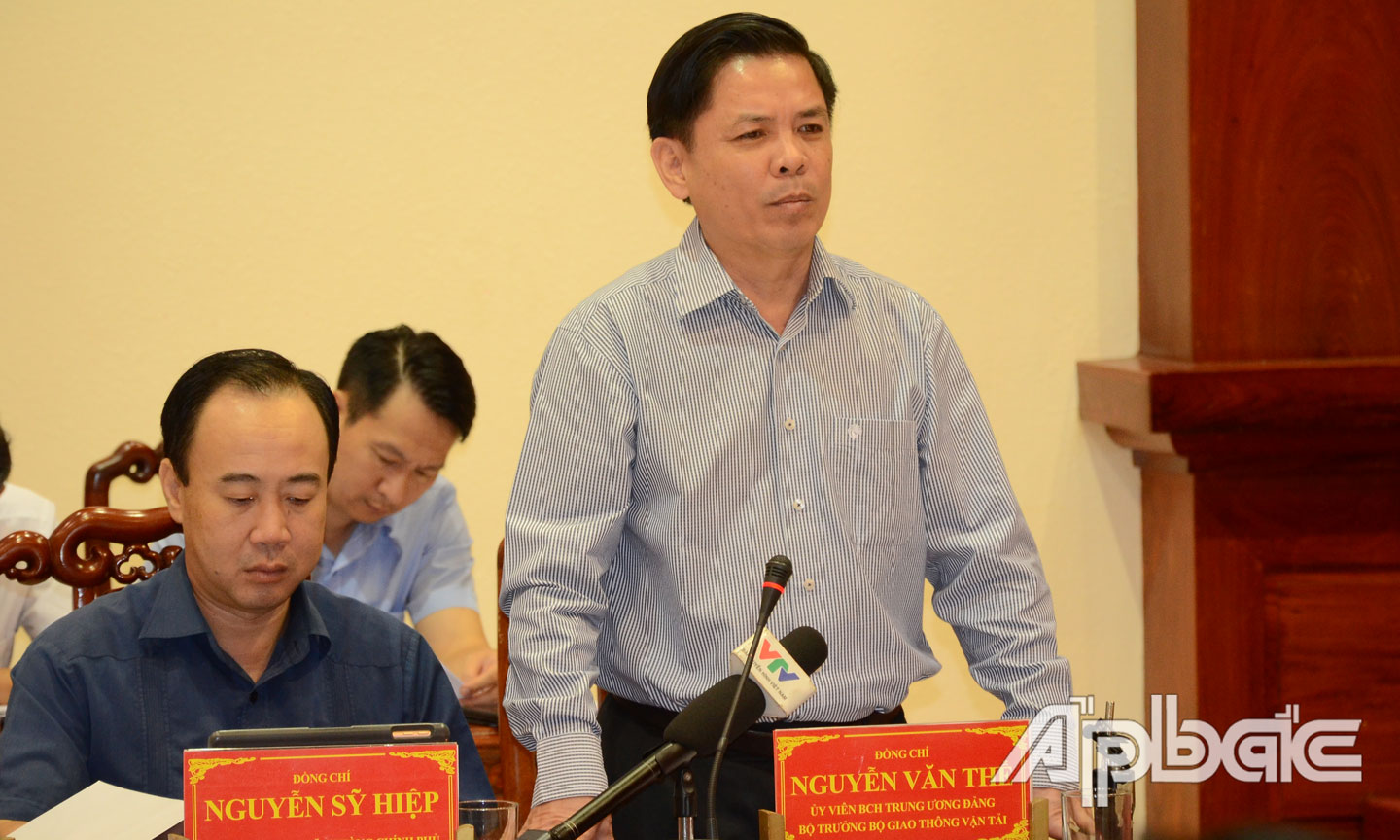 Bộ trưởng Bộ GT-VT Nguyễn Văn Thể phát biểu tại buổi làm việc.