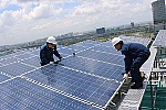 Đề xuất một mức giá cho dự án điện mặt trời