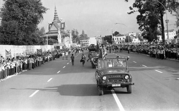  Volunteer soldiers mark 30 years of mission fulfillment in Cambodia hinh anh 1Volunteer soldiers of Front 479 on way home (Photo: VNA)
