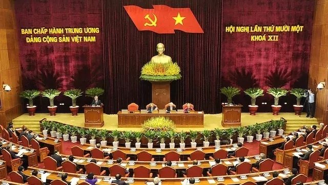 The 11th plenum of the 12th Party Central Committee concludes in Hanoi on October 12 after six days of sitting (Photo: VNA)