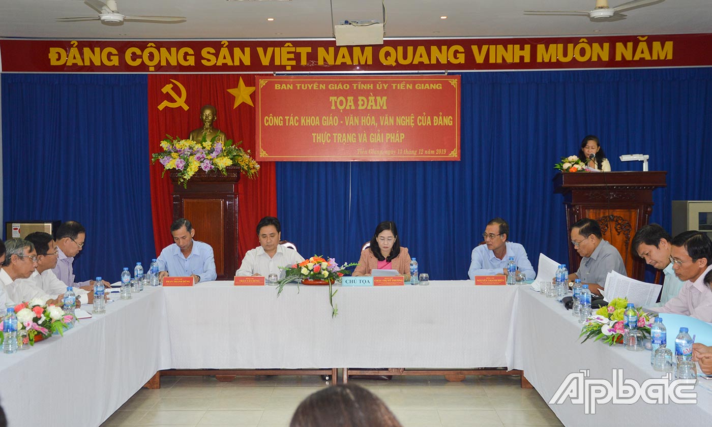 Tọa đàm 'Công tác Khoa giáo - Văn hóa, Văn nghệ của Đảng'