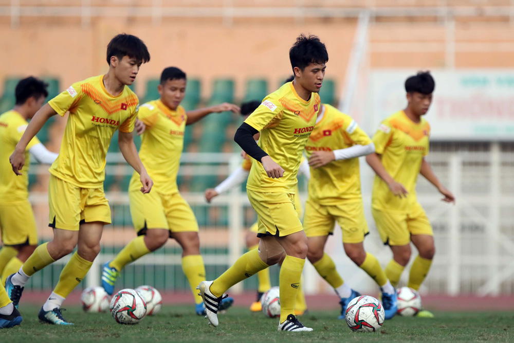 Ngày 1/1/2020, ĐT U23 Việt Nam sẽ “lĩnh ấn tiên phong” sang Thái Lan, mở đầu cho năm hoạt động 2020 của bóng đá Việt Nam bằng cuộc đua tài tại VCK U23 châu Á 2020. Ảnh: Tuấn Hữu