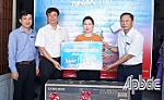 Vinaphone Tiền Giang trao thưởng chương trình 