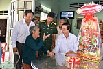 Đồng chí Nguyễn Văn Danh thăm và tặng quà Tết Canh Tý 2020