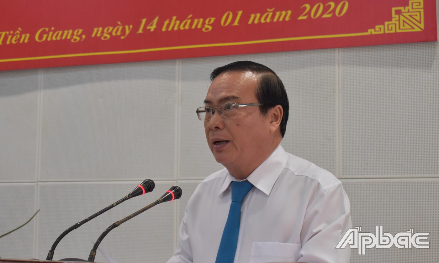 Phó Chủ tịch UBND tỉnh Phạm Anh Tuấn phát biểu chỉ đạo tại hội nghị.