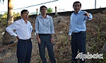 Khẩn trương hoàn thành đắp đập trên kinh Nguyễn Tấn Thành