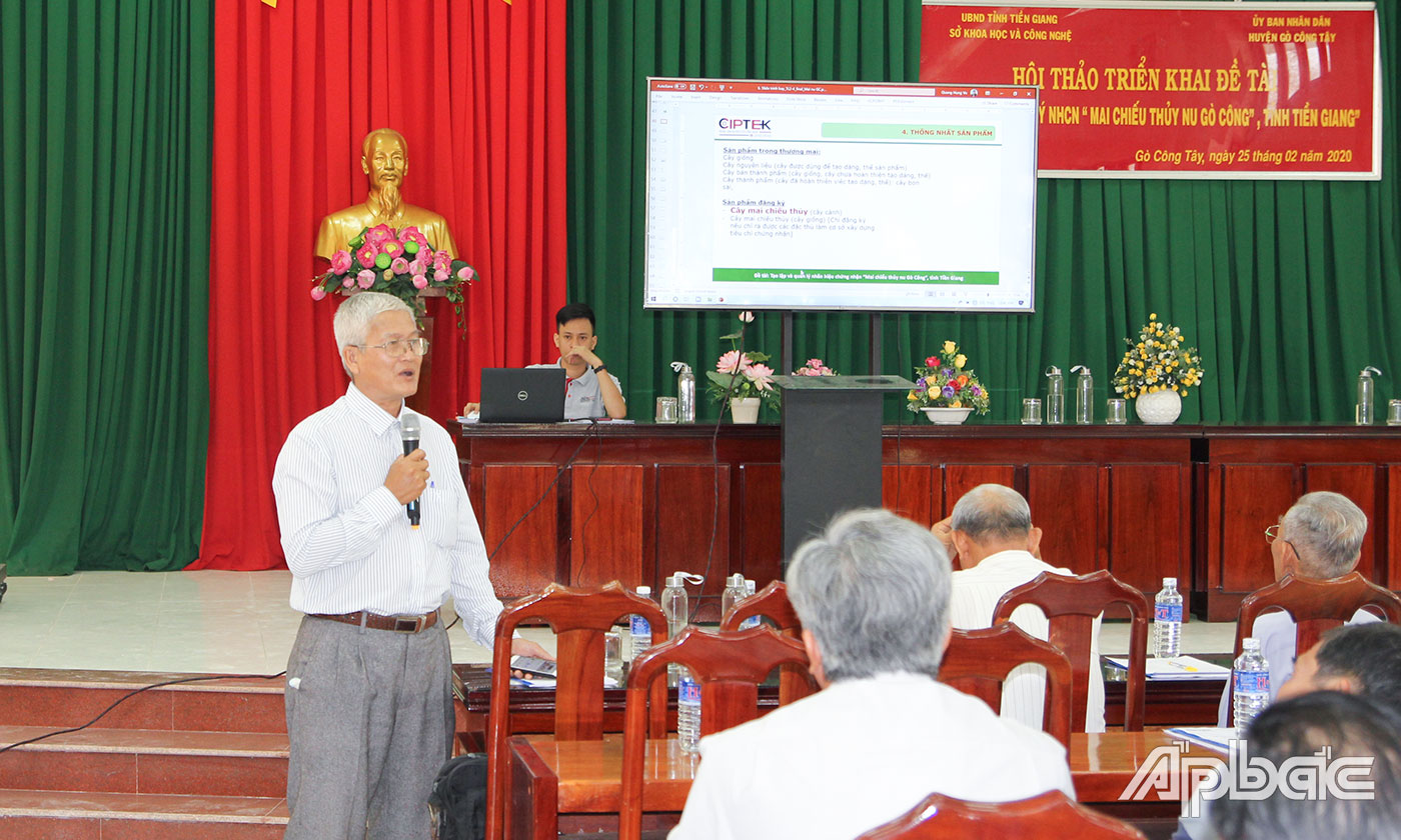 Chủ tịch Hội Sinh vật cảnh tỉnh Phạm Văn Chính phát biểu tại buổi hội thảo.