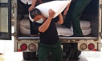 Trao tặng 2 tấn gạo cho Trường Quân sự tỉnh Tiền Giang