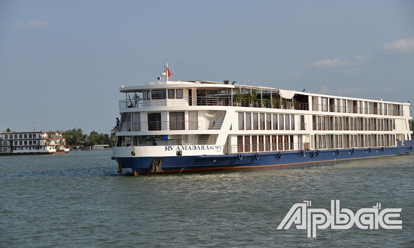Những con tàu du lịch quốc tế đã dừng chân ở Tiền Giang, góp phần giúp ngành Du lịch Tiền Giang không ngừng phát triển.