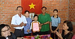Trao nhà đại đoàn kết cho gia đình ông Nguyễn Văn Quên