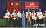Trao tặng Huy hiệu Đảng cho các đảng viên thuộc Đảng bộ xã Bình Phú
