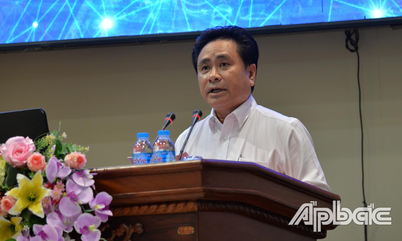 đồng chí Trần Văn Dũng, Phó Chủ tịch UBND tỉnh Tiền Giang phát biểu chào mừng hội nghị.