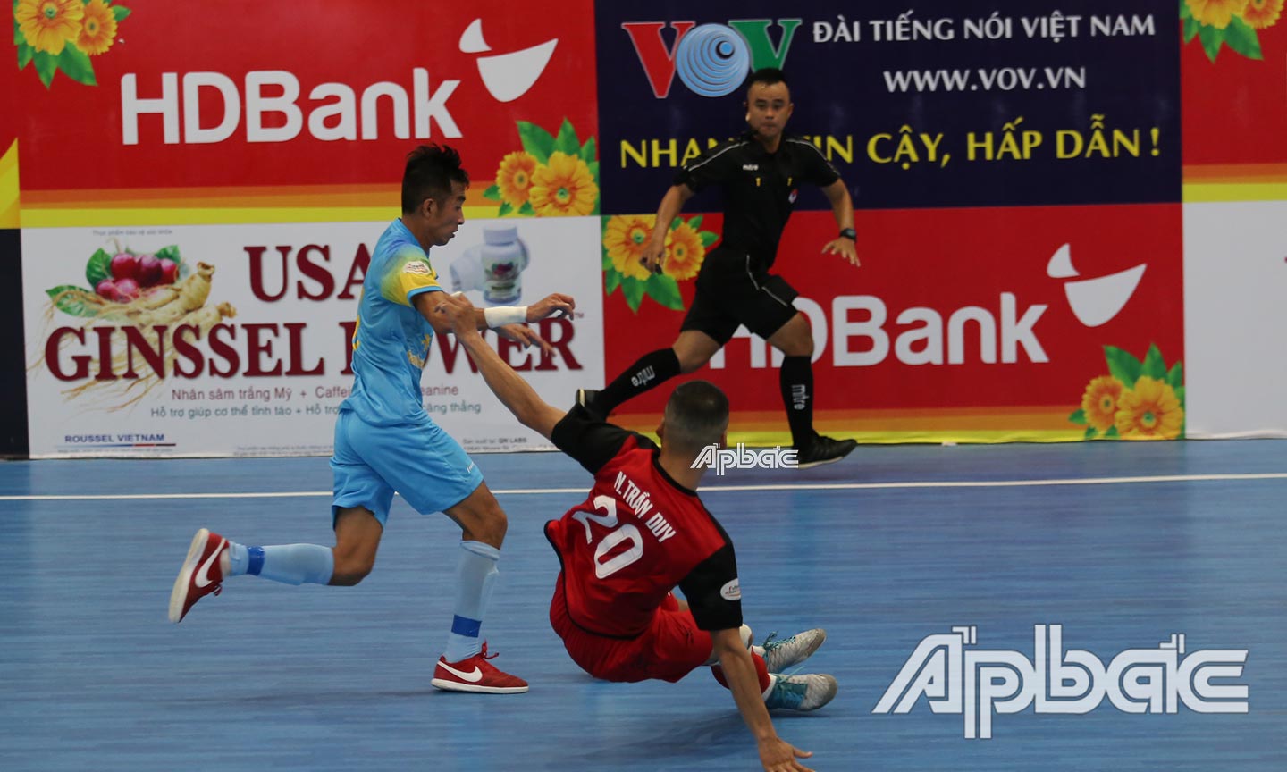 Trận đấu giữa Sanatech Khánh Hòa và Đà Nẵng diễn ra kịch tính.