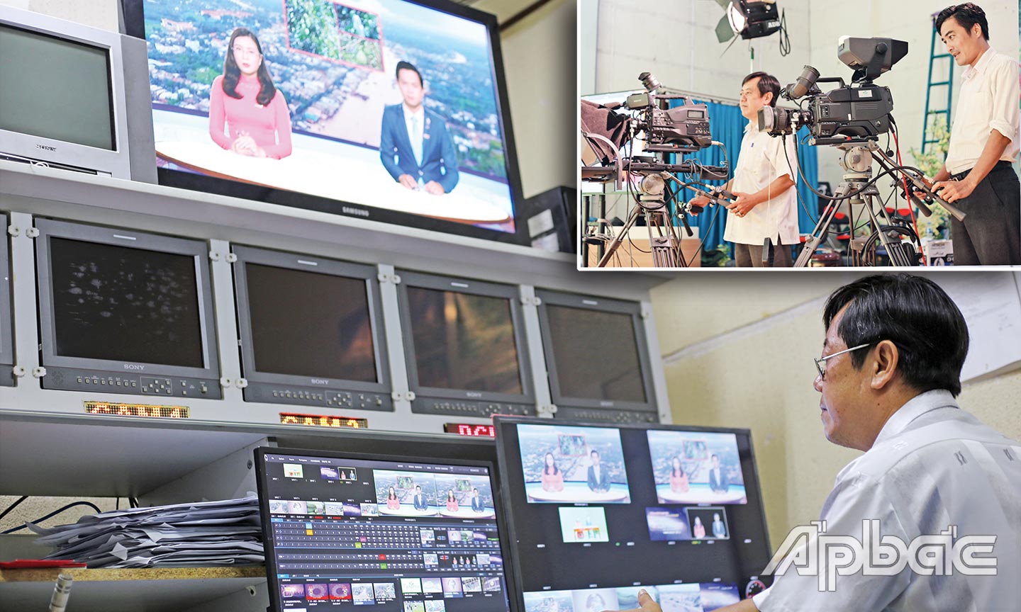 Công việc thầm lặng tại phim trường Đài Phát thanh Truyền hình Tiền Giang.   