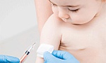 WHO cảnh báo số trẻ em được tiêm chủng giảm báo động