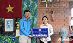Bàn giao Mái ấm công đoàn cho chị Nguyễn Thị Kim Phụng