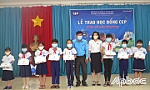 Tặng học bổng cho học sinh nghèo hiếu học, vượt khó huyện Châu Thành