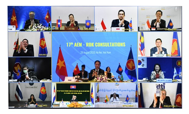 The 17th AEM-RoK Consultations is co-chaired by Vietnamese Minister of Industry and Trade Tran Tuan Anh and Minister of Trade Yoo Myung-hee of the RoK on August 29. (Photo: asean.org).