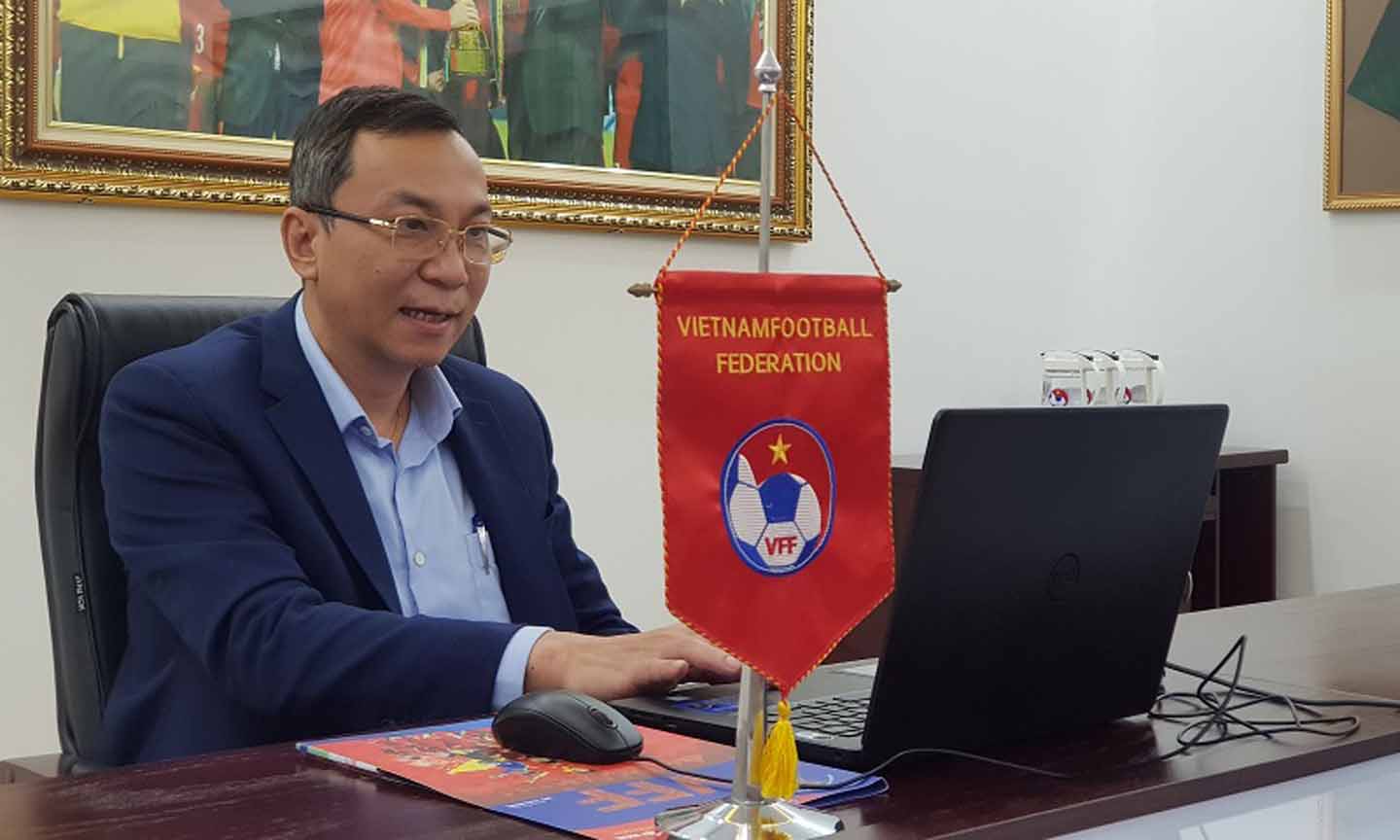 Phó chủ tịch Thường trực Liên đoàn bóng đá Việt Nam Trần Quốc Tuấn tham dự cuộc họp trực tuyến của Ban Thường vụ AFC.