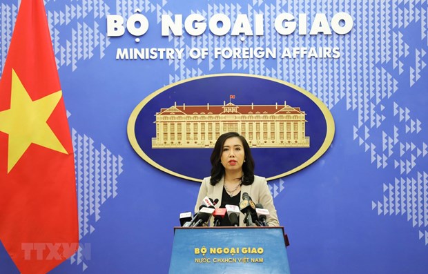 Spokeswoman of the Foreign Ministry Le Thi Thu Hang speaks at the press conference on October 15 (Photo: VNA).