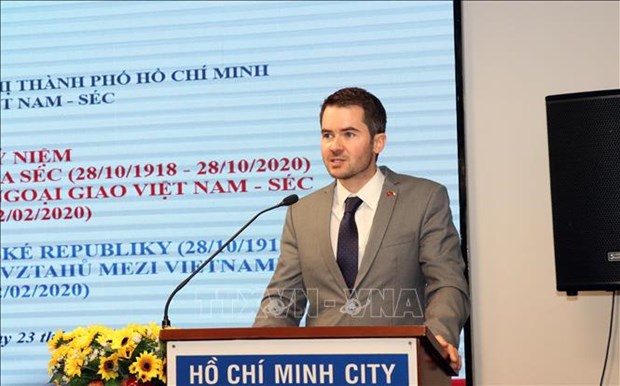 Czech Deputy Ambassador to Vietnam Lukas Musil speaks at the event. (Photo: VNA).