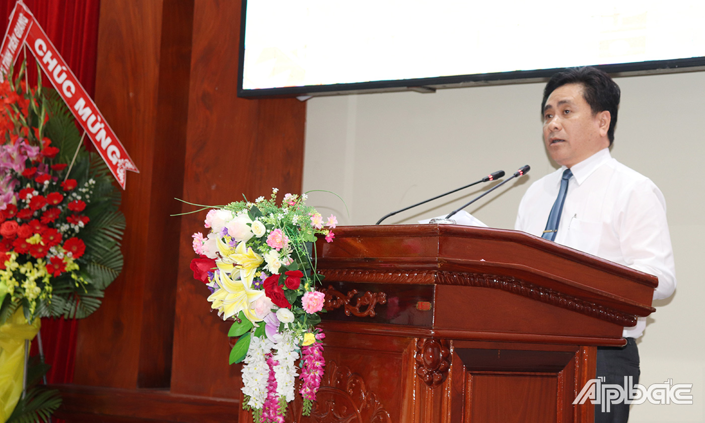 Đồng chí Trần Văn Dũng phát biểu trong Đại hội.