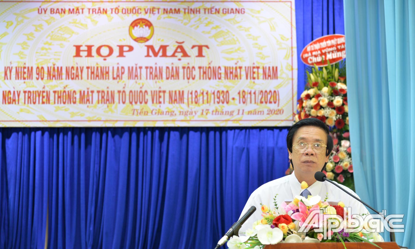 Đồng chí Nguyễn Văn Danh, Bí thư Tỉnh ủy phát biểu tại buổi họp mặt.