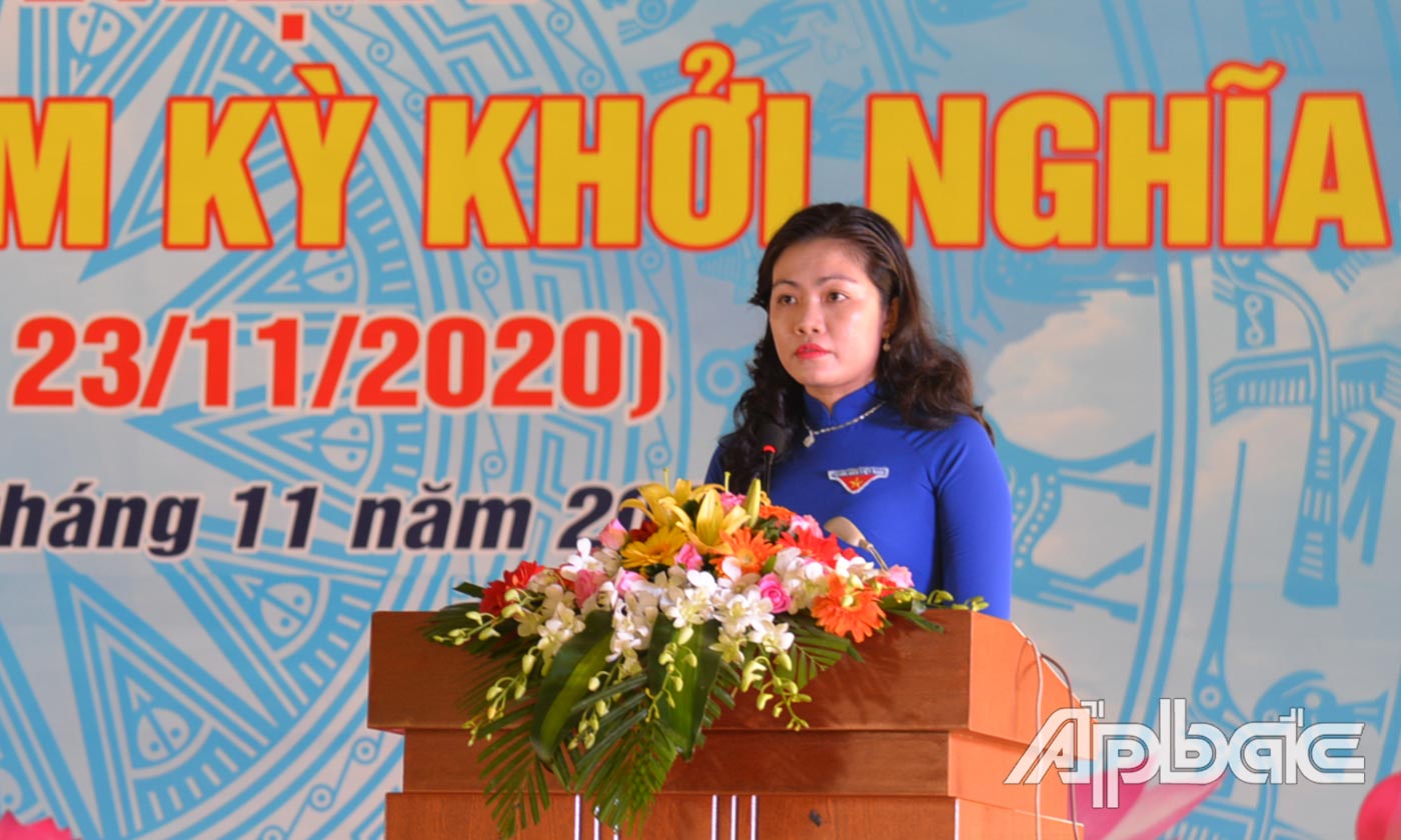 Bí thư Tỉnh đoàn Nguyễn Thị Uyên Trang phát biểu tại lễ kỷ niệm.
