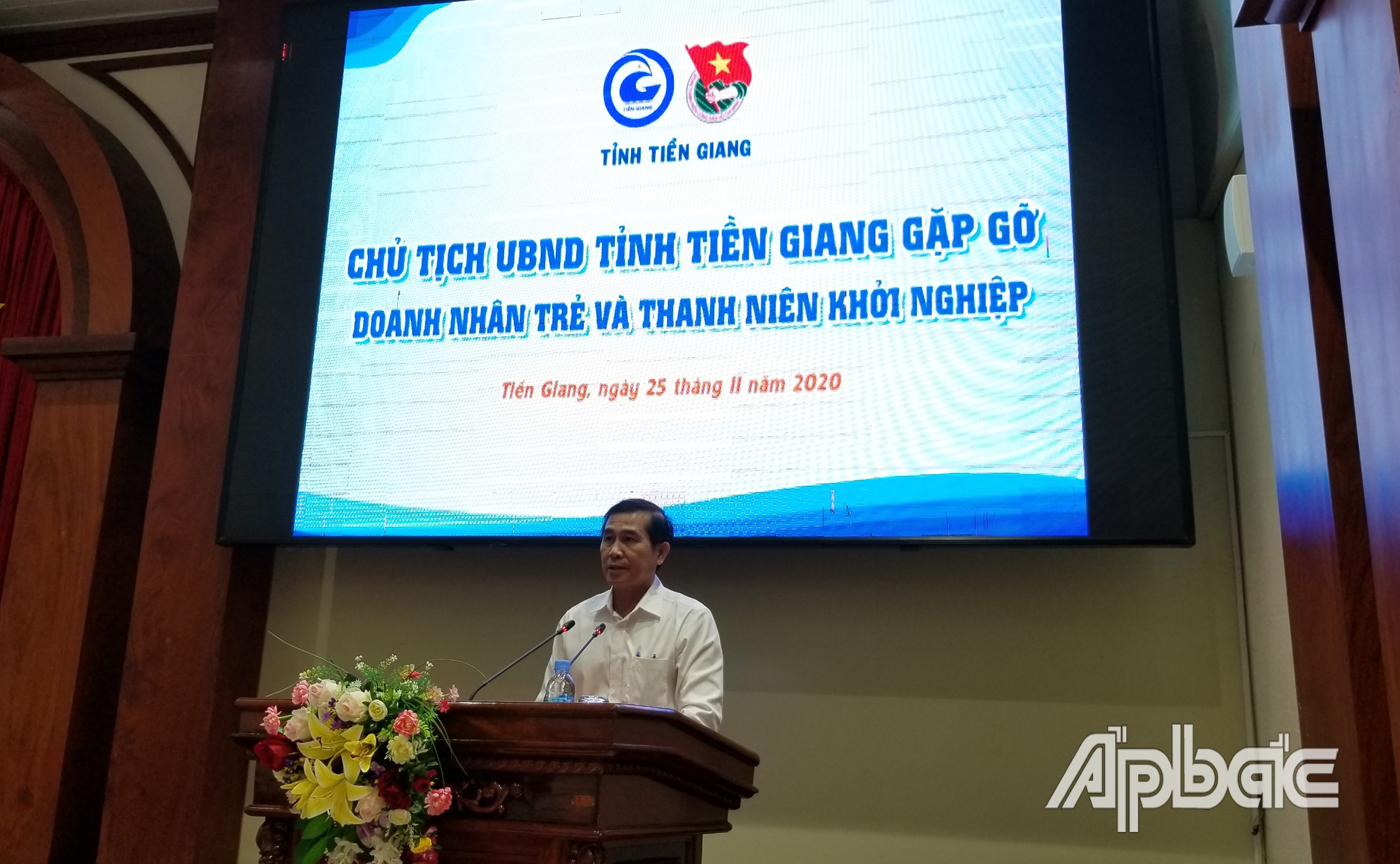 Đồng chí Lê Văn Hưởng, Chủ tịch Ủy ban nhân dân tỉnh Tiền Giang phát biểu tại diễn đàn