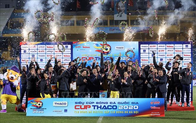 Chiều 9-1, trên sân vận động Hàng Đẫy (Hà Nội) diễn ra trận tranh Siêu cúp quốc gia 2020 giữa hai câu lạc bộ Hà Nội và Viettel. 