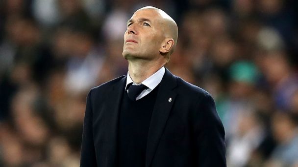 HLV Zidane đang gặp khó cùng Real. Ảnh: Reuters