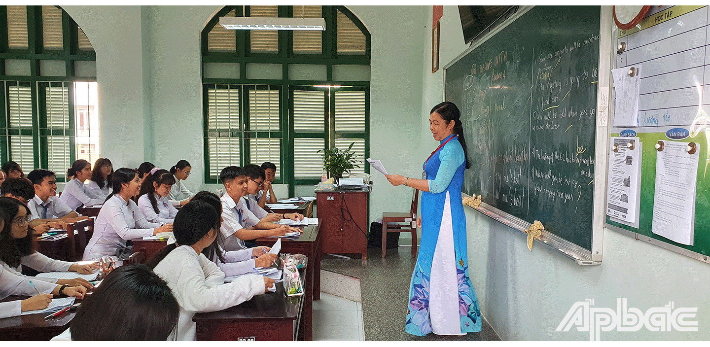 Giờ lên lớp của thầy trò Trường THPT Nguyễn Đình Chiểu. 