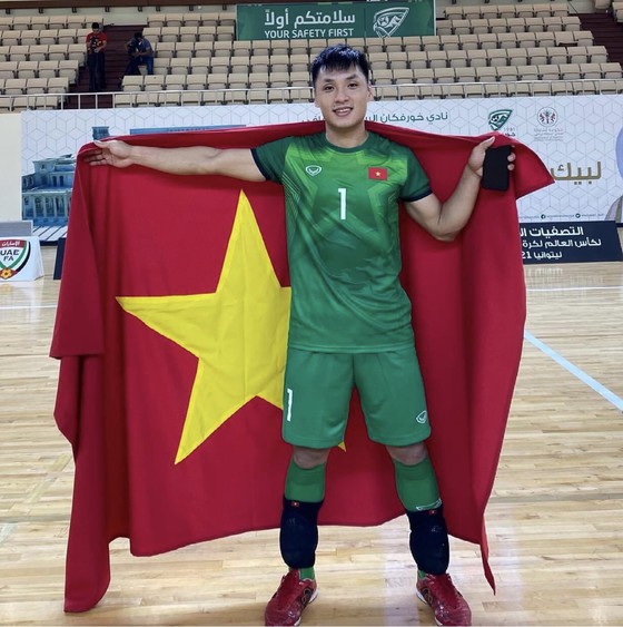 Thủ môn Hồ Văn Ý, người hùng trong chiến tích của đội tuyển futsal Việt Nam 