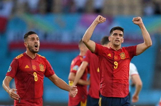Tây Ban Nha là đội tuyển duy nhất có thể nâng cao kỷ vô địch châu Âu lên con số 4.