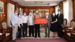 US$40,000 handed over to Overseas Vietnamese in Laos amid COVID-19
