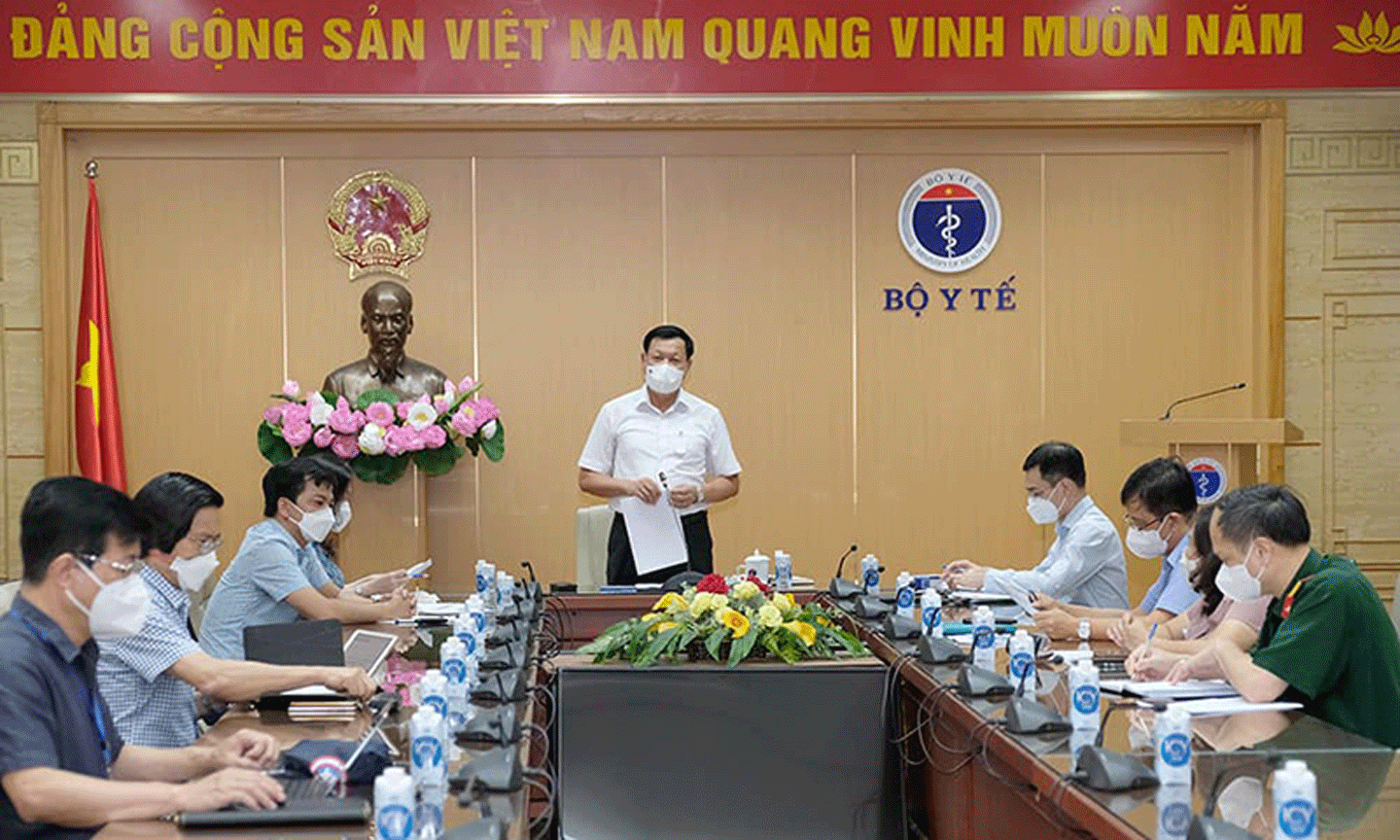 Thứ trưởng Đỗ Xuân Tuyên phát biểu tại hội nghị. (Ảnh: TRẦN MINH)