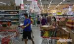 TP. Mỹ Tho: Người tiêu dùng đến siêu thị, cửa hàng tăng dần