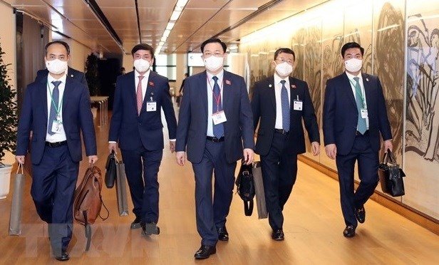 National Assembly Chairman Vuong Dinh Hue (C) attends opening ceremony of the fifth World Conference of Speakers of Parliament in Vienna (Photo: VNA).