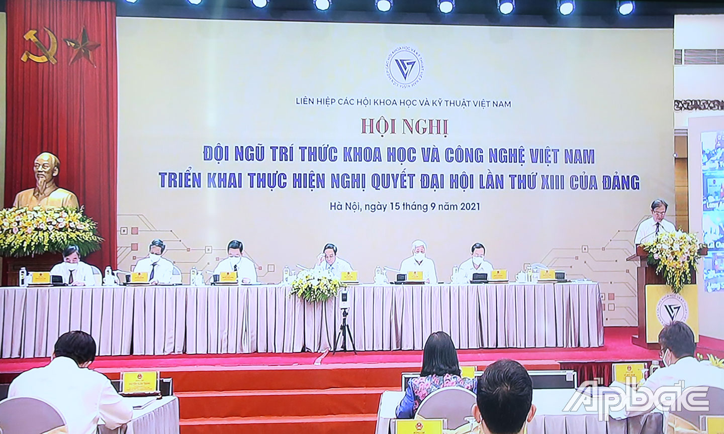 Đồng chí Phan Xuân Dũng, Bí thư Đảng đoàn, Chủ tịch Liên hiệp Hội KH&KT Việt Nam phát biểu khai mạc.