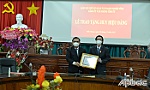 Trao Huy hiệu 40 năm tuổi Đảng cho đồng chí Bí thư Tỉnh ủy Tiền Giang Nguyễn Văn Danh