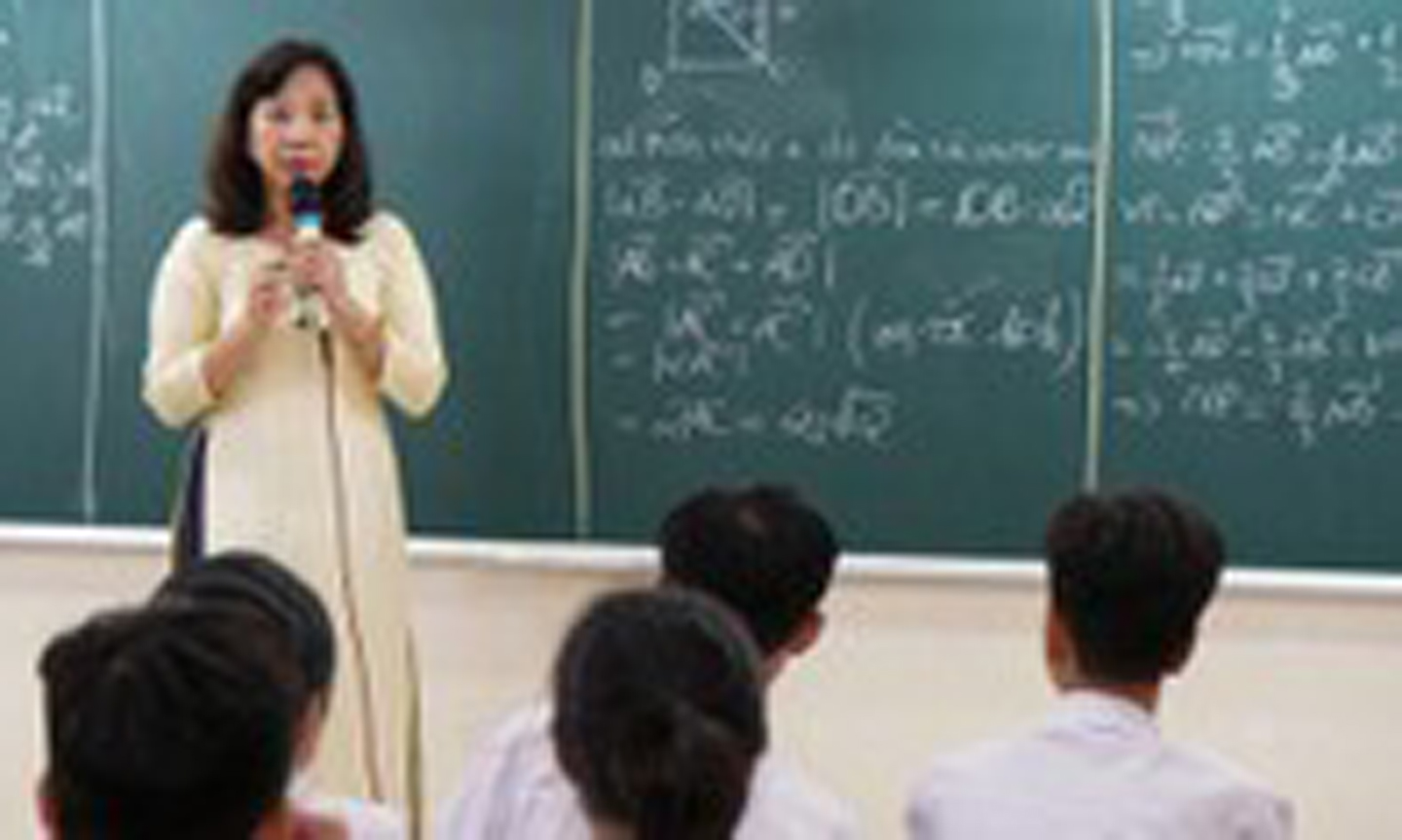 Bằng quản lý giáo dục không thay thế bằng đào tạo giáo viên